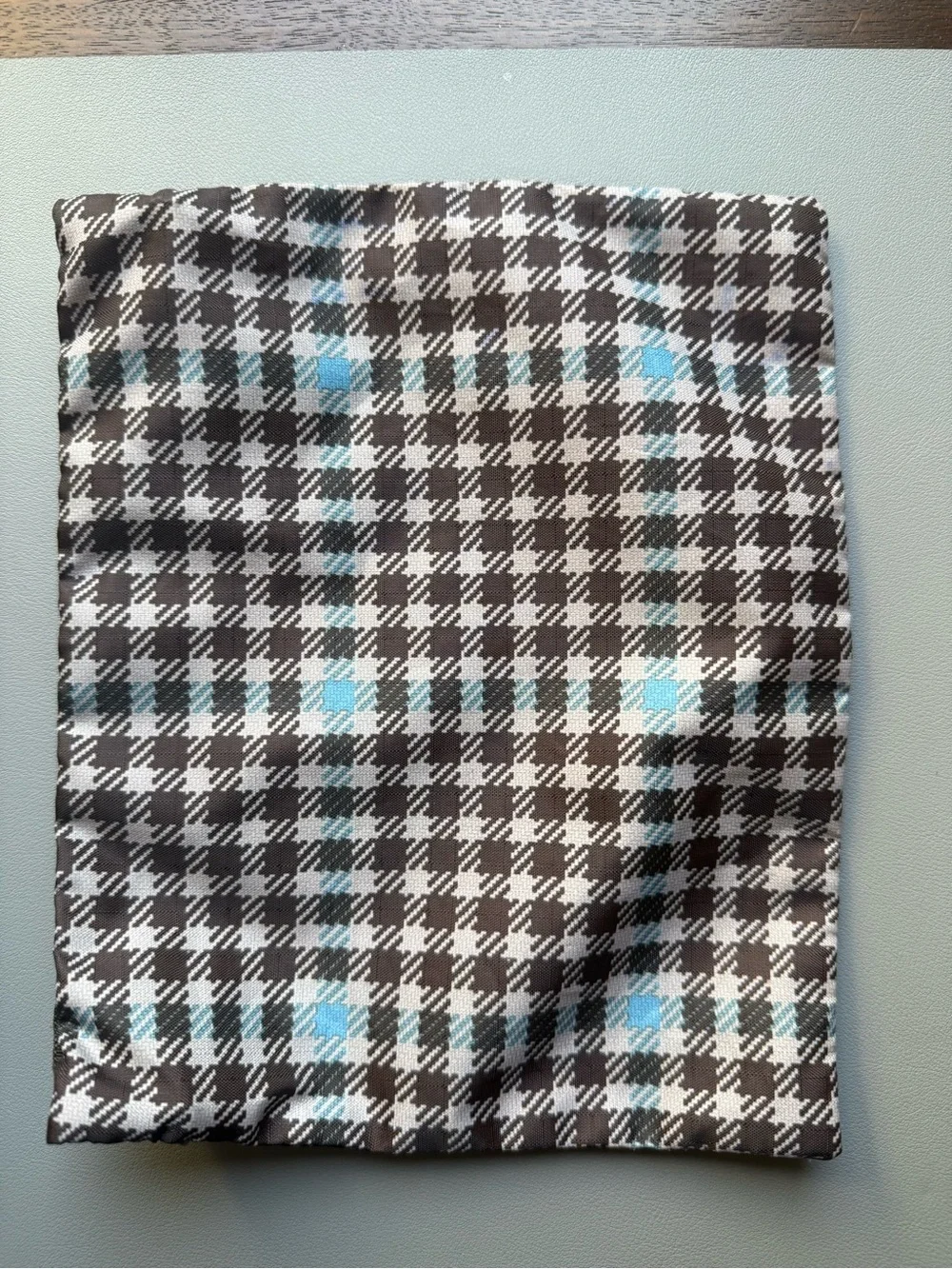 LeSportsac Plaid Zip Cosmetic Makeup Travel Pouch Brown Blue
